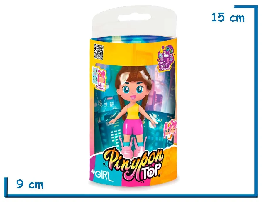 FAMOSA PINYPON TOP FIGURA PELO MARRON CON MINI TATTOOS