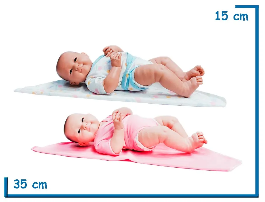 SOFI BRUNO BEBE CON MANTITA