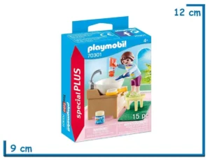 PLAYMOBIL NIÑA CON LAVABO